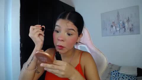 Snapshot of abby_tgn chatting on 5, 10, 2025 ABBY online show from 5, 10, 2025
