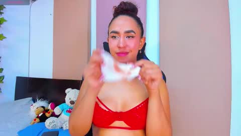 Snapshot of abbyblairs3 chatting on 9, 11, 2025 ---Abby--- online show from 9, 11, 2025