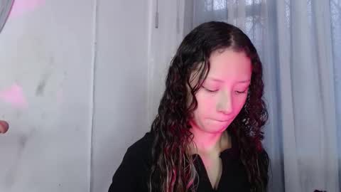 abbycute online show from 9, 10, 2025