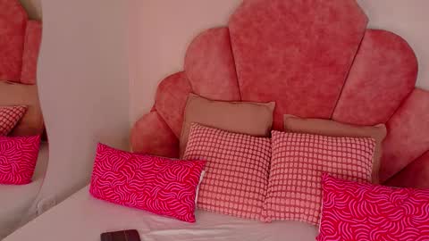 Snapshot of abbywathson chatting on 17, 9, 2025 A B B Y online show from 17, 9, 2025