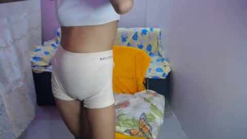 Snapshot of abbywinter18 chatting on 30, 9, 2025 abbywinter18 online show from 30, 9, 2025