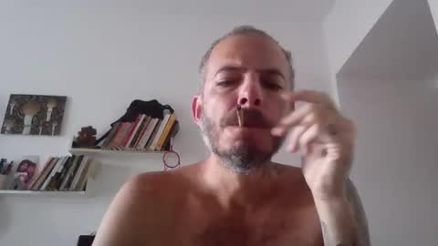 hotmansolo online show from 17, 12, 2024