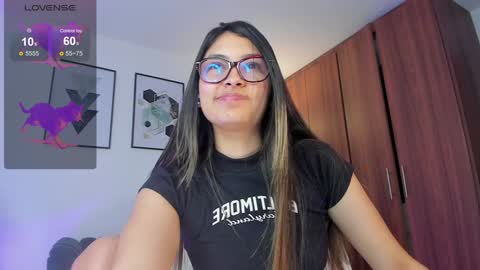 Snapshot of abella_ruiz chatting on 9, 2, 2025 Abella Ruiz online show from 9, 2, 2025