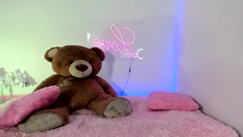  Abella and Kendra  online show from 3, 2, 2025