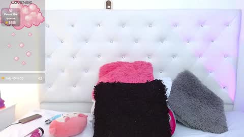 Snapshot of abelladanger_92 chatting on 15, 1, 2025 BELLA online show from 15, 1, 2025