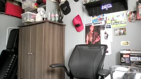 AJ online show from 1, 7, 2026