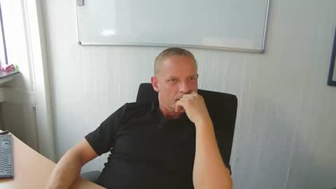 Snapshot of abenteurer2021 chatting on 14, 7, 2026 abenteurer2021 online show from 14, 7, 2026
