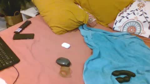 Naked Gentleman online show from 6, 1, 2025