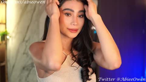 abie_owen online show from 8, 1, 2025