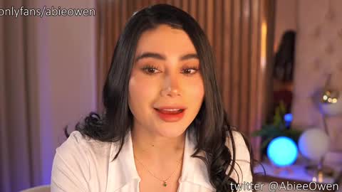 abie_owen online show from 3, 10, 2025