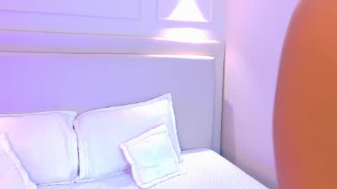 Snapshot of abiehils chatting on 27, 10, 2025 abiehils online show from 27, 10, 2025