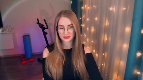 Anna online show from 24, 2, 2025