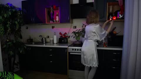 Snapshot of abigailmcgee chatting on 1, 12, 2025 Abigail Mcgee online show from 1, 12, 2025