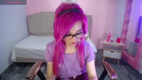 abril_ch_ online show from 3, 10, 2025