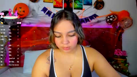 Snapshot of abril_gomez_11 chatting on 23, 10, 2025 abril_gomez_11 online show from 23, 10, 2025
