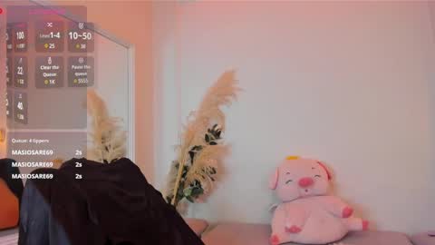 Snapshot of abril_jones10 chatting on 28, 12, 2024 Abril jones online show from 28, 12, 2024