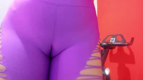 Snapshot of abril_jones10 chatting on 29, 1, 2025 Abril jones online show from 29, 1, 2025