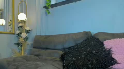 Snapshot of abril_jones10 chatting on 15, 10, 2025 Abril jones online show from 15, 10, 2025