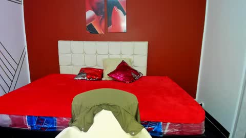 Snapshot of abrillee1 chatting on 7, 12, 2024 ABRIL online show from 7, 12, 2024