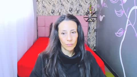 Snapshot of abrillee1 chatting on 24, 12, 2024 ABRIL online show from 24, 12, 2024