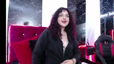 Snapshot of abrilvega_29 chatting on 5, 1, 2026 Abril Vega online show from 5, 1, 2026