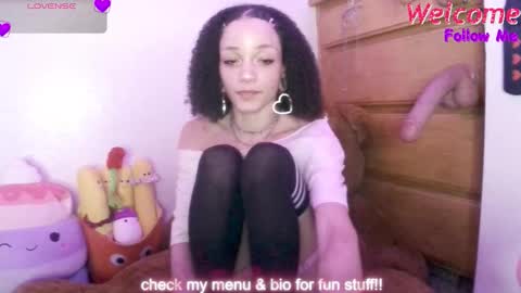 Snapshot of abruisedpeach chatting on 19, 11, 2025 Peach online show from 19, 11, 2025