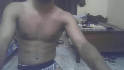 Snapshot of abusaada20 chatting on 25, 1, 2025 Thefitguy online show from 25, 1, 2025