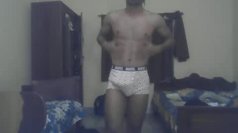 Snapshot of abusaada20 chatting on 27, 1, 2025 Thefitguy online show from 27, 1, 2025