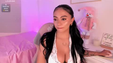 Snapshot of abynanami chatting on 17, 11, 2025 Abynanami online show from 17, 11, 2025