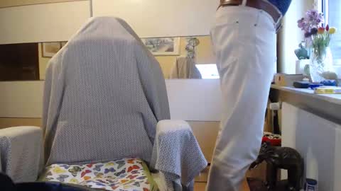 Snapshot of ach471 chatting on 2, 11, 2025 ach471 online show from 2, 11, 2025