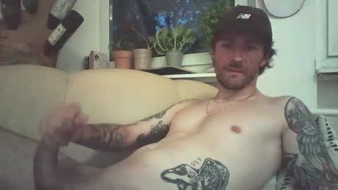 Snapshot of achix2704 chatting on 30, 6, 2026 achix2704 online show from 30, 6, 2026
