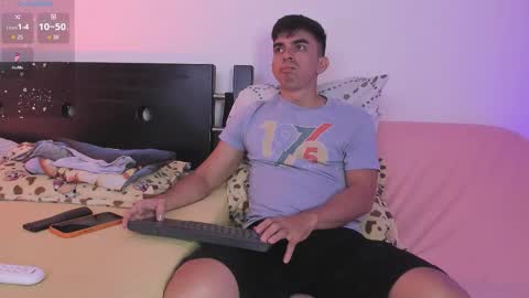 centric independent model   online show from 6, 1, 2026