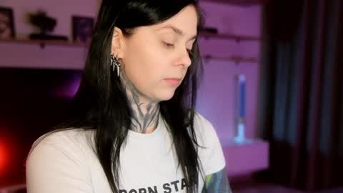 acid_pie online show from 7, 4, 2026