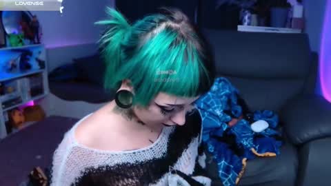 Acid or Iya  vacation November 19 to November 26 online show from 9, 12, 2024