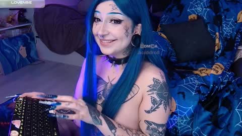 Acid or Iya  vacation November 19 to November 26 online show from 1, 2, 2025