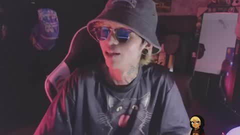 Snapshot of acidmilo chatting on 25, 5, 2026 Acid Milo online show from 25, 5, 2026