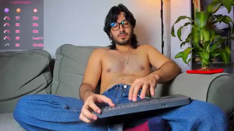 Snapshot of ackerman_eren_ chatting on 25, 11, 2025 R. online show from 25, 11, 2025