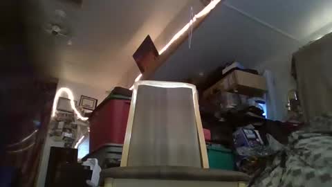 Snapshot of act_right_dub420 chatting on 1, 2, 2025 act_right_dub420 online show from 1, 2, 2025