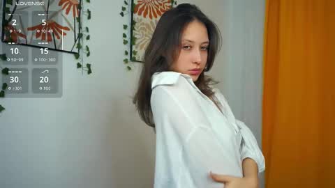 Lily n Jenny online show from 12, 10, 2025