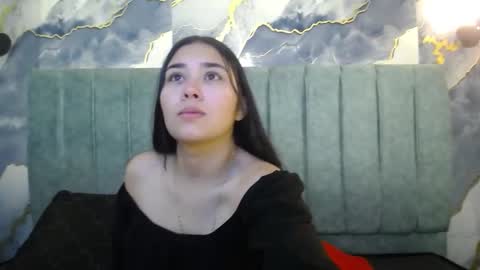 Snapshot of adaira31 chatting on 18, 12, 2025 Adaira online show from 18, 12, 2025