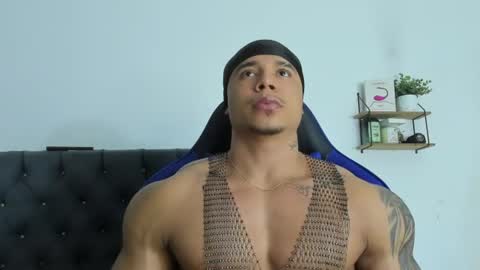 adam boss online show from 14, 6, 2026