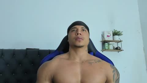 adam boss online show from 22, 6, 2026