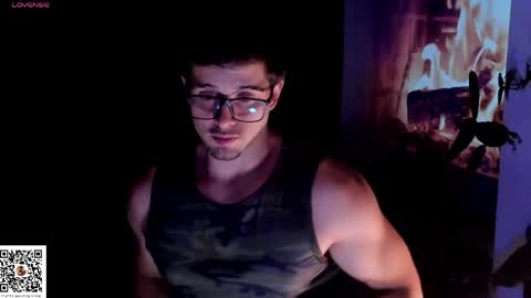 Snapshot of adam_bouton chatting on 24, 5, 2026 Adam online show from 24, 5, 2026