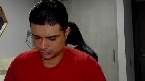 Snapshot of adam_clarke chatting on 18, 1, 2025 adam clarke online show from 18, 1, 2025