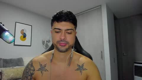 Snapshot of adam_clarke chatting on 3, 2, 2025 adam clarke online show from 3, 2, 2025