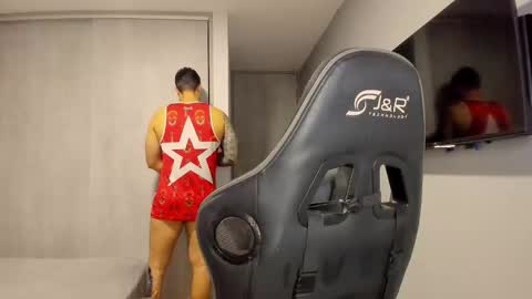 Snapshot of adam_clarke chatting on 14, 2, 2025 adam clarke online show from 14, 2, 2025