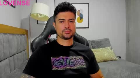 Snapshot of adam_clarke chatting on 2, 10, 2025 adam clarke online show from 2, 10, 2025