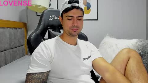 Snapshot of adam_clarke chatting on 16, 10, 2025 adam clarke online show from 16, 10, 2025