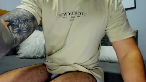 Snapshot of adam_clarke chatting on 7, 11, 2025 adam clarke online show from 7, 11, 2025