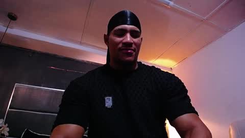 adam_fit19cm online show from 9, 3, 2026